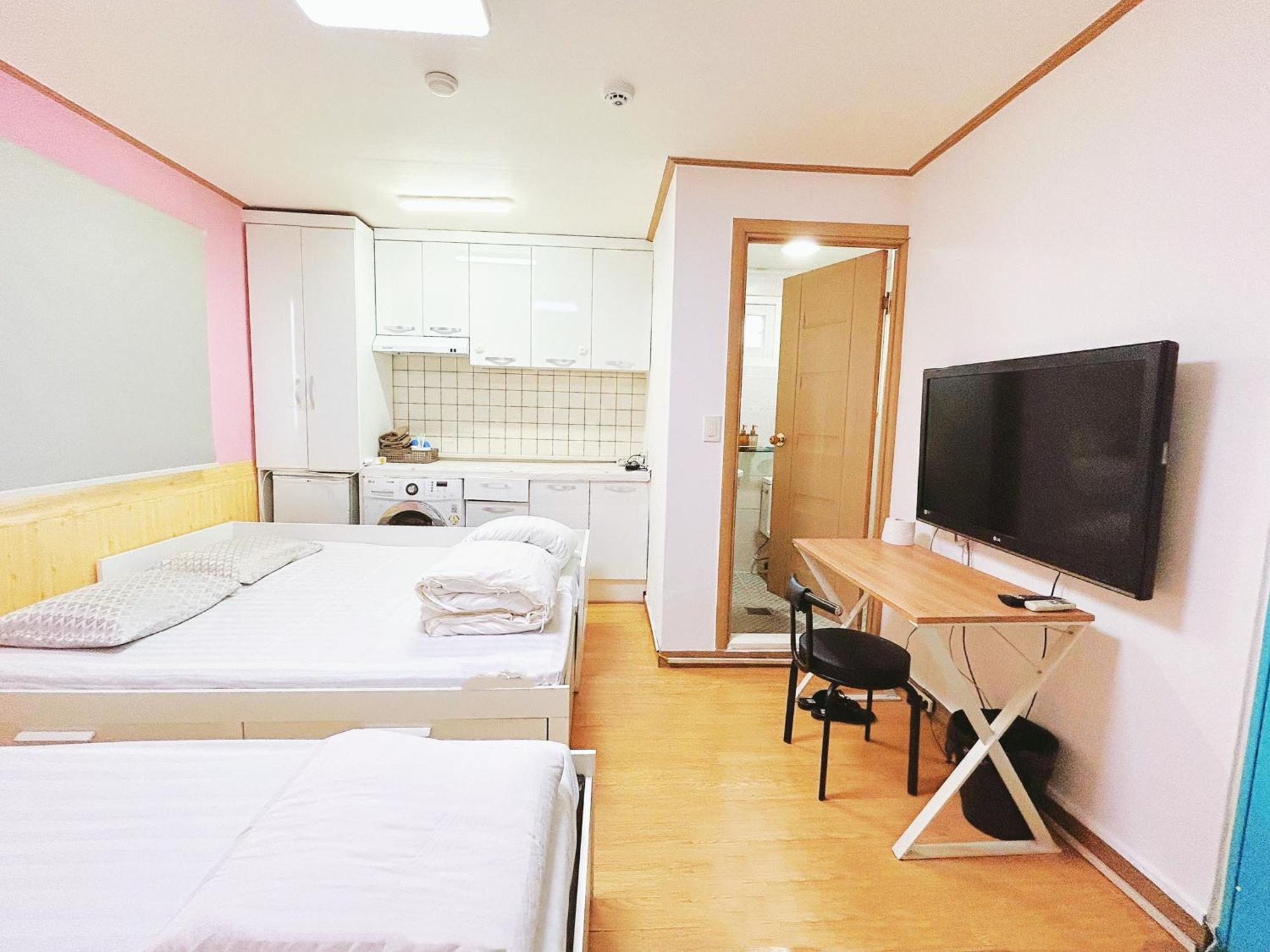 Sarang Guesthouse Dongdaemun Сеул Экстерьер фото