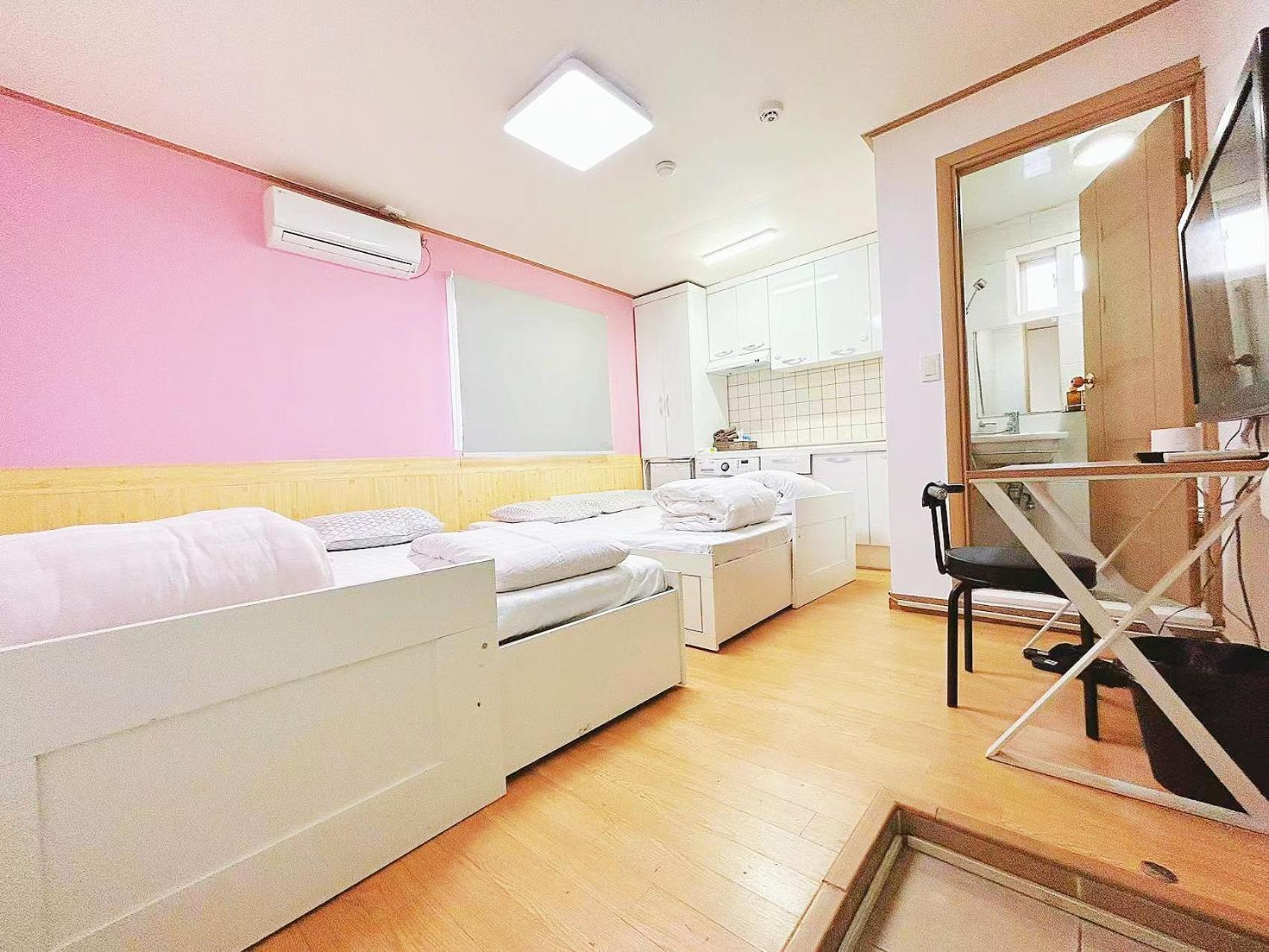 Sarang Guesthouse Dongdaemun Сеул Экстерьер фото